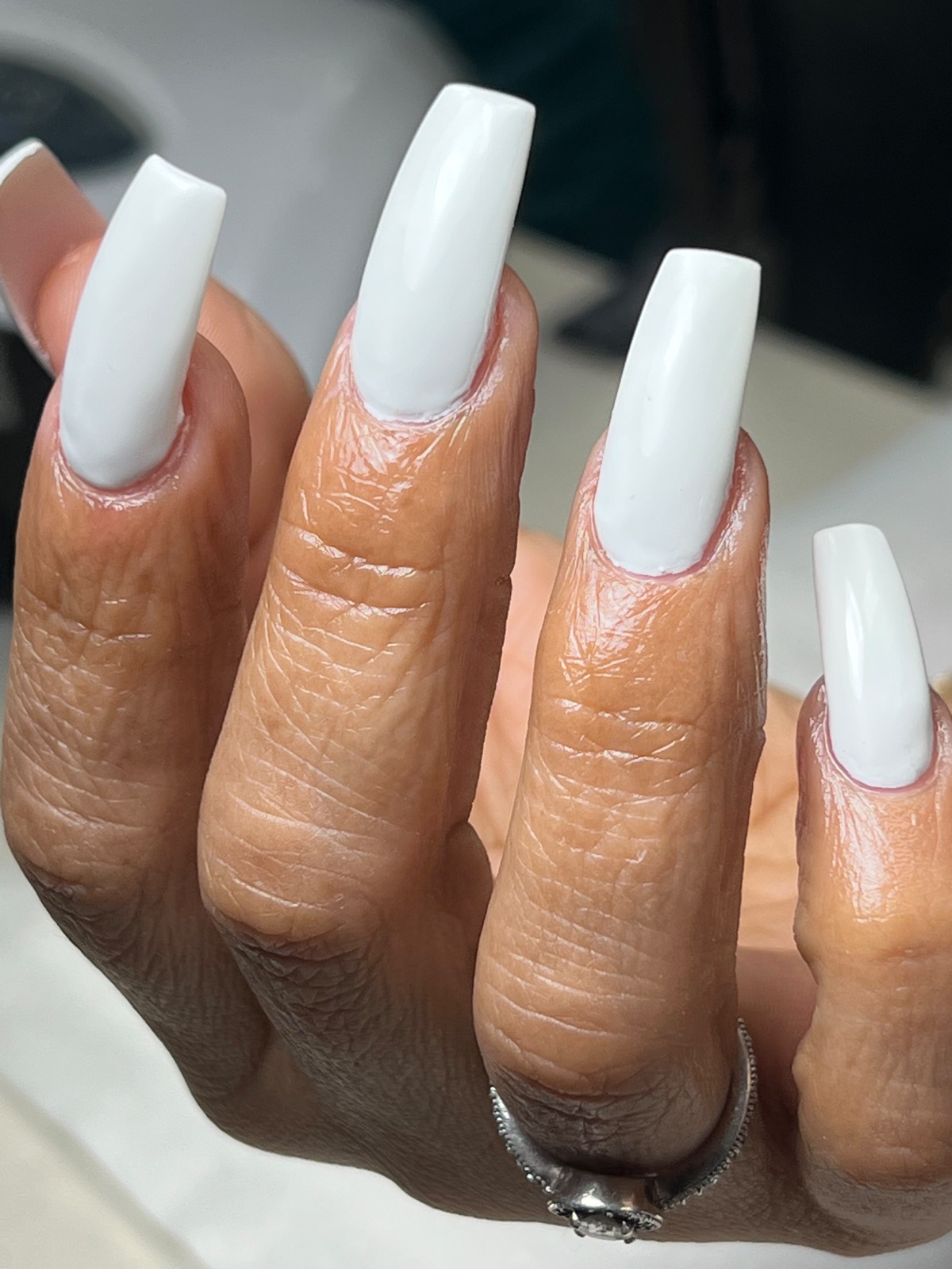 Classic glossy white coffin nails